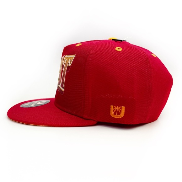 NBA Miami Heat Ultra Game Basketball SnapBack Hat Cap Red Yellow Mens One Size - Picture 6 of 11